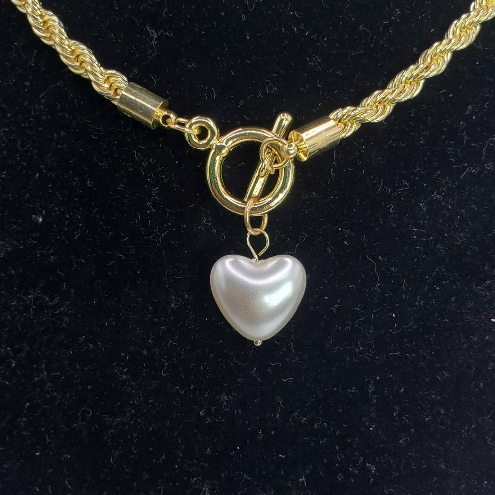 necklace - Picture 4 of 6